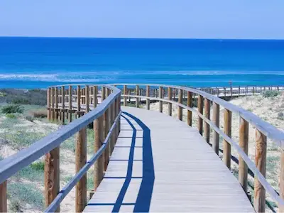 Servicio de taxi a playas de Gran Alacant y arenales del sol